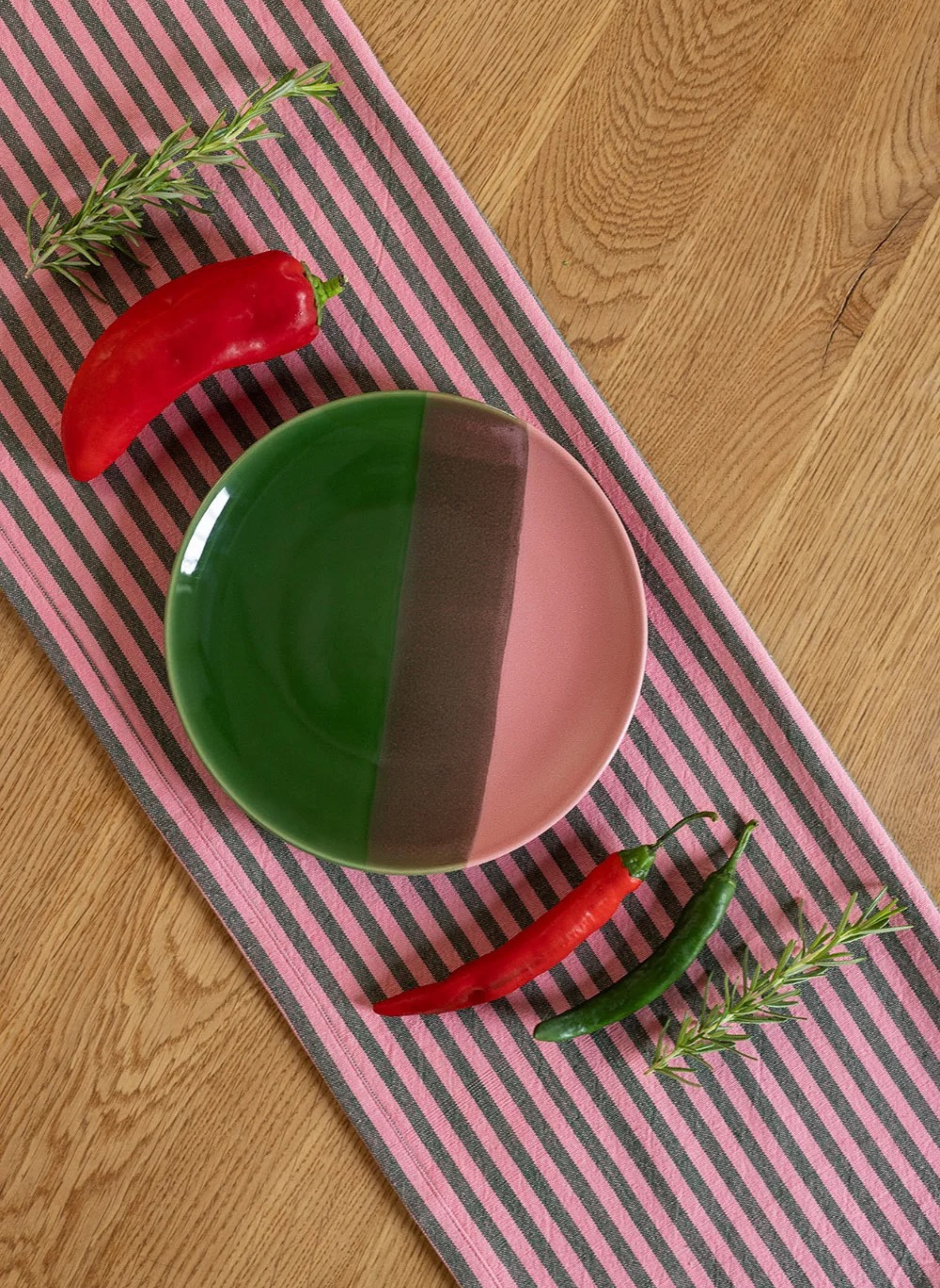 Tranquillo Handgemachter Teller Industrial