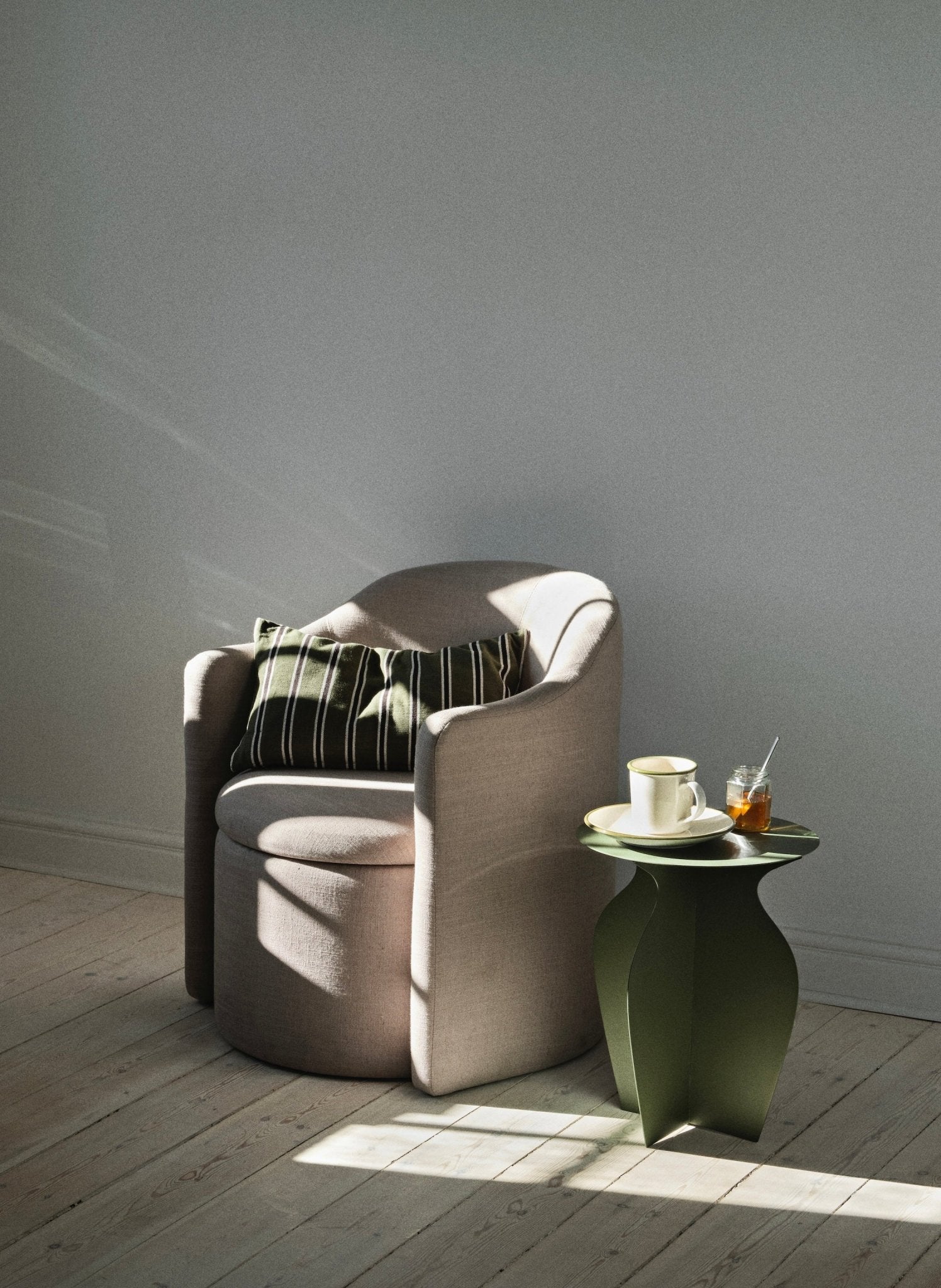 Broste Copenhagen Tisch Urna - hei - kju