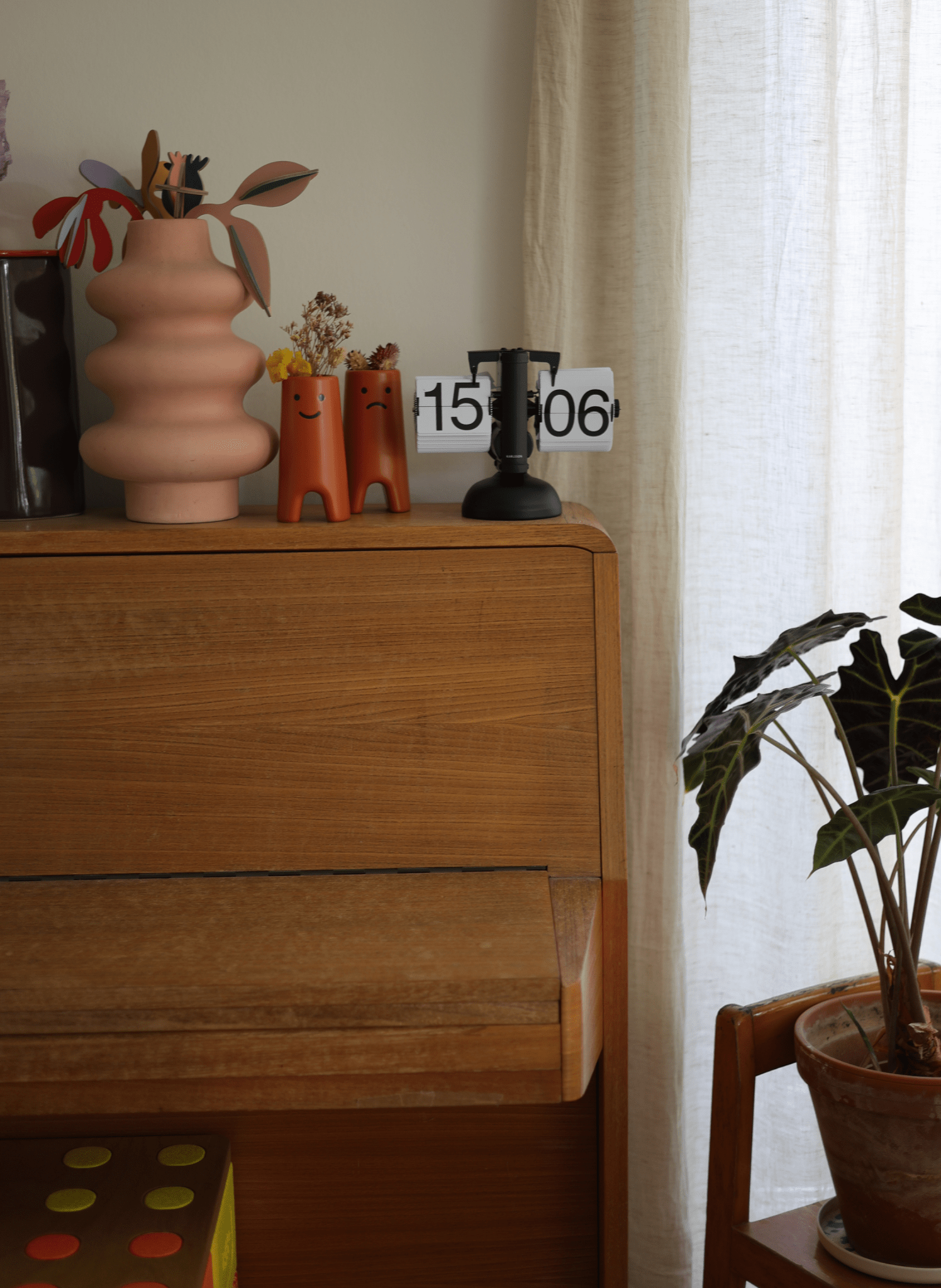 Karlsson Tischuhr Flip Schwarz - hei - kju