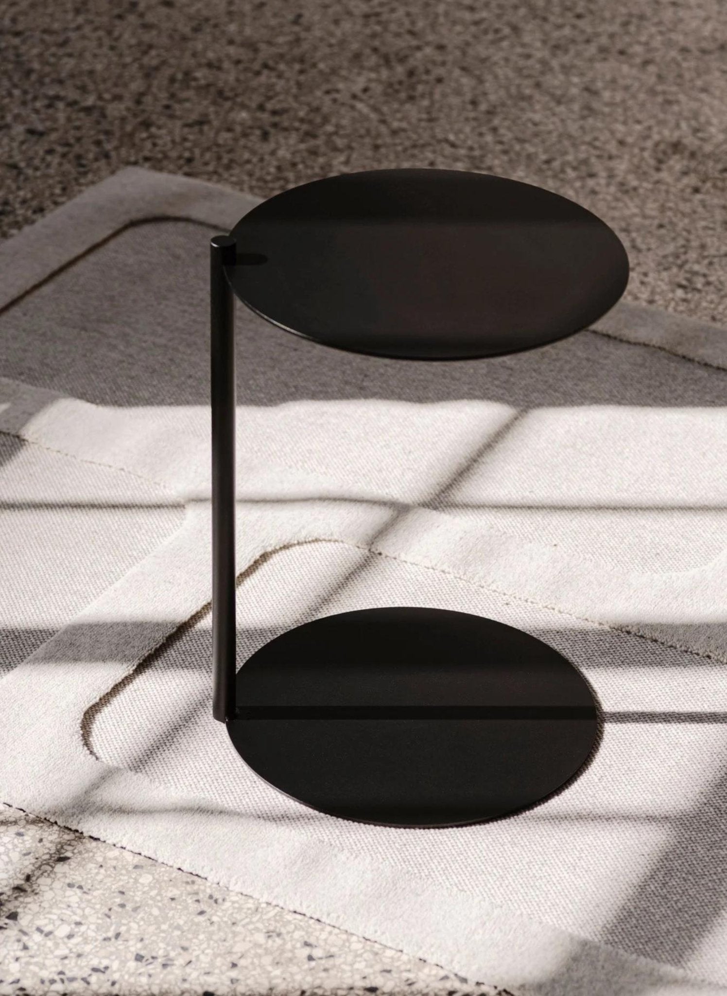 Noo.ma Runder Beistelltisch Ande aus Metall - hei - kju