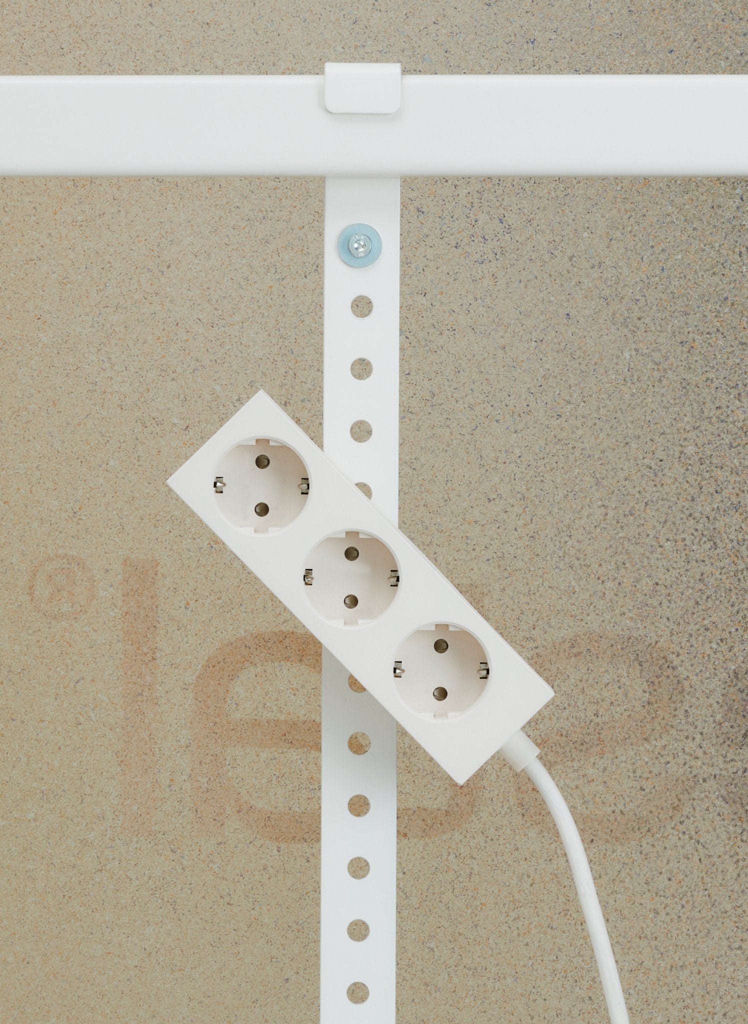 Pedestal Steckdosenleiste Weiß - hei - kju