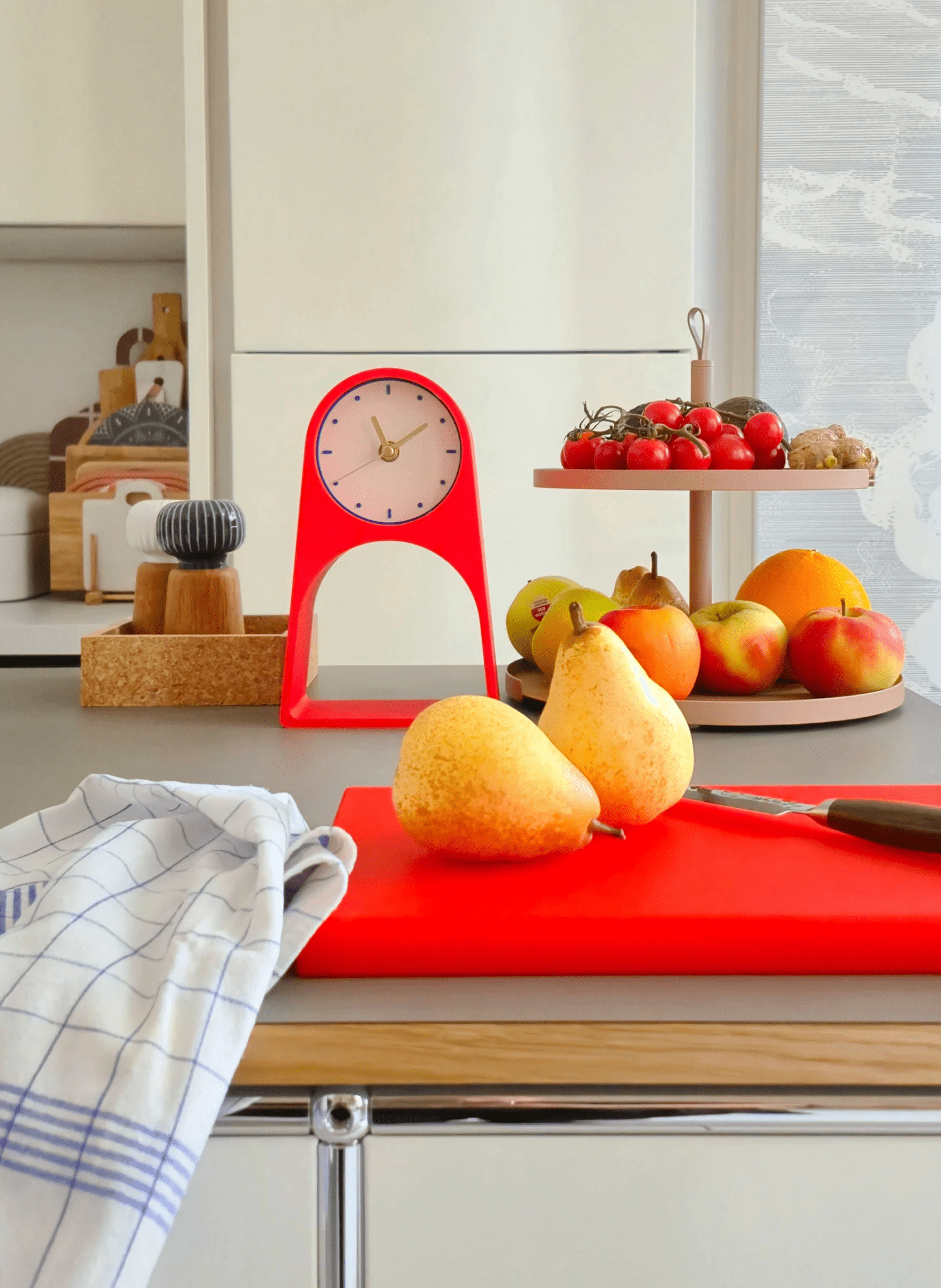 Roki Tischuhr LEIF Rubalo - hei - kju