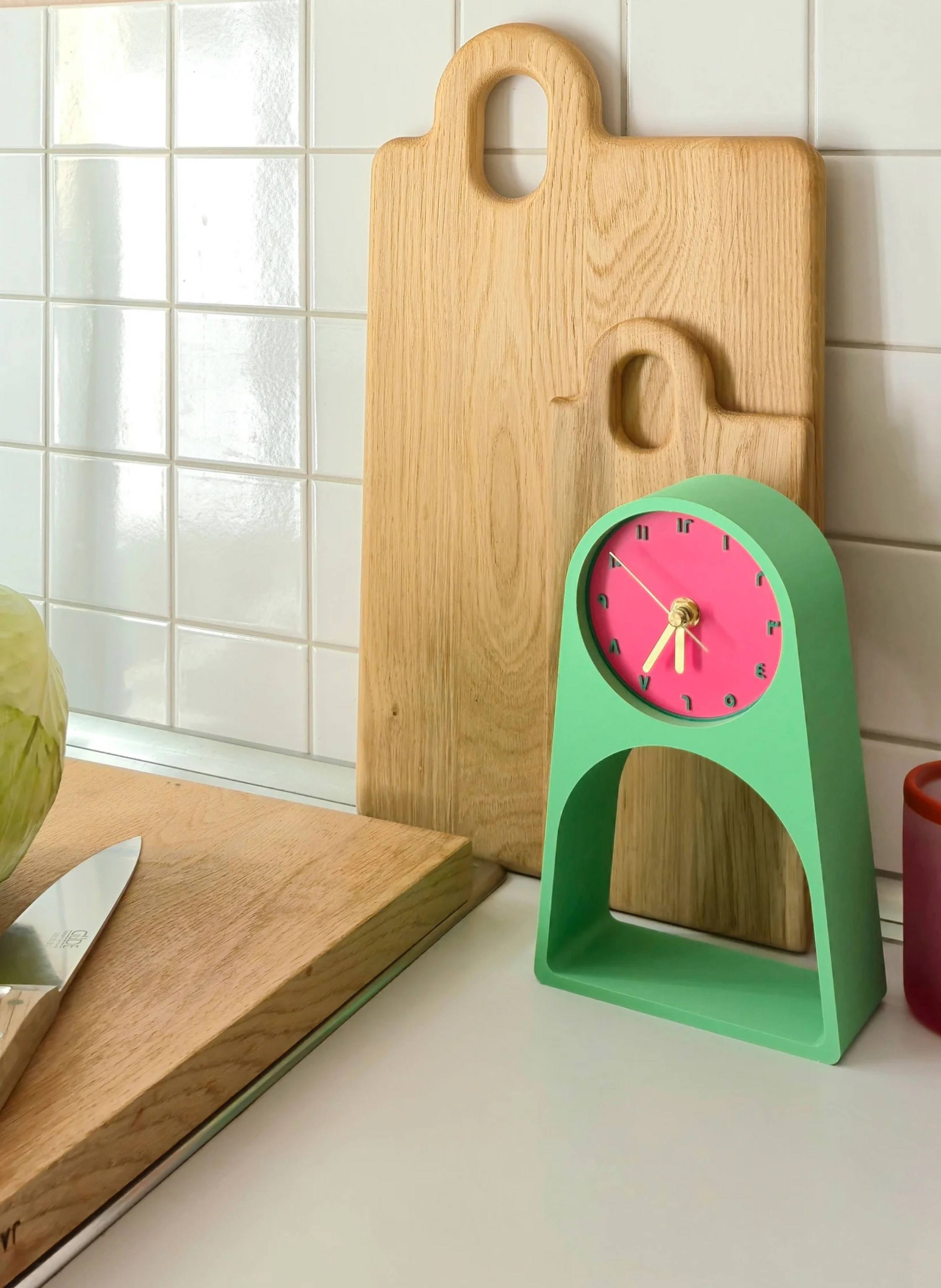 Roki Tischuhr LEIF Grinka