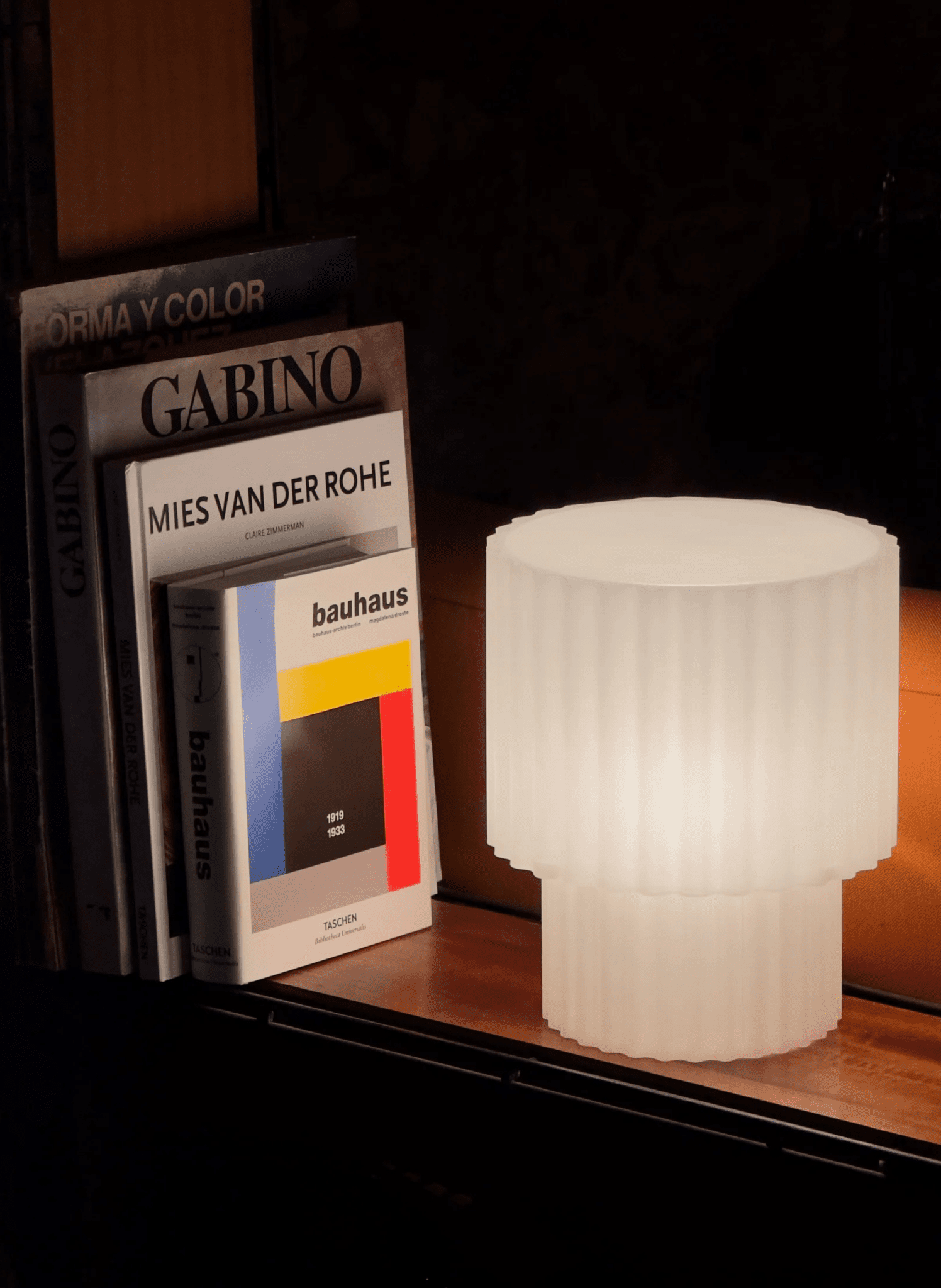 Mola Studio Tischlampe Monument - hei - kju